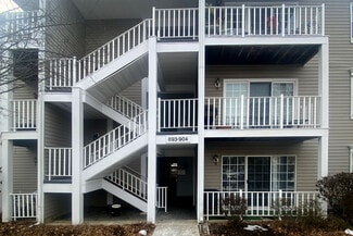 904 Tuliptree Ct Unit 904, Mahwah, NJ 07430