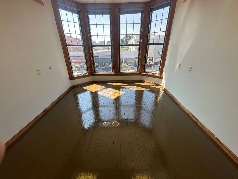 120 N Main St, Churubusco, IN 46723 - photo 1