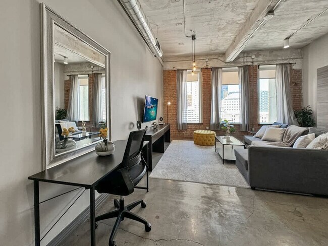 500 S Ervay St unit ID1055724P, Dallas, TX 75201 - photo 5