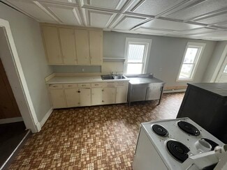 216 Water St Unit 2, Waterville, ME 04901