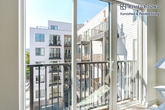 60 I St SW unit FL5-ID1193, Washington, DC 20024 - photo 5