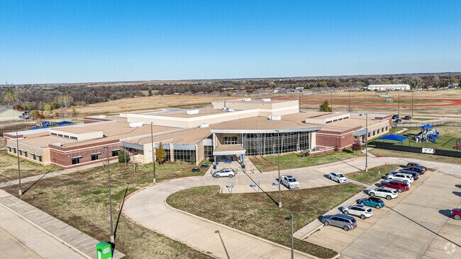 Younger residents of Newcastle can attend Newcastle Elementary.