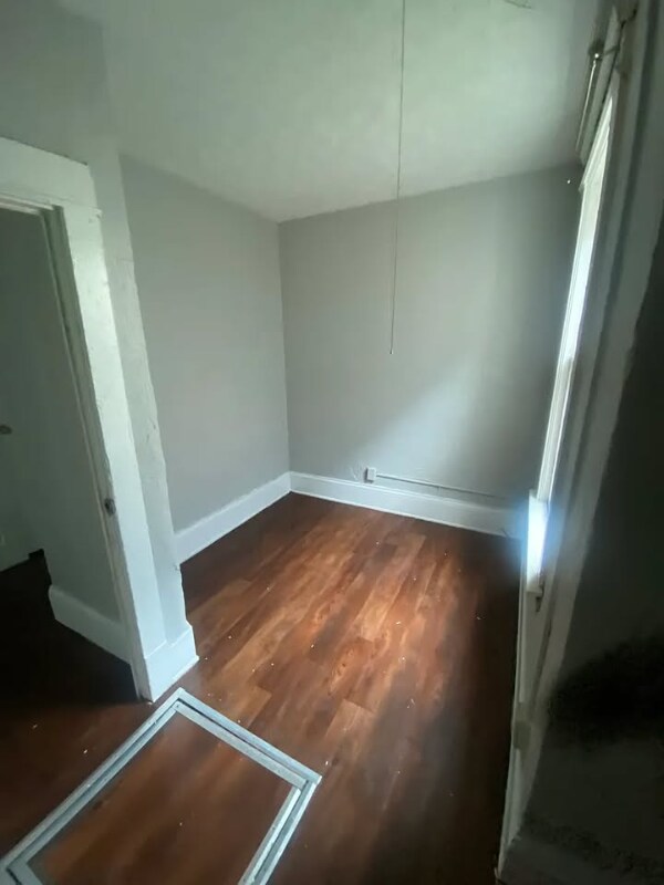3268 E 49th St Unit 3, Cleveland, OH 44127