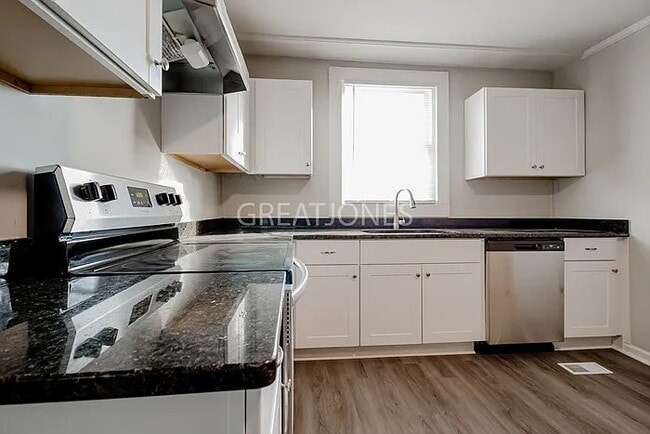 309 H St, Anderson, SC 29625 - photo 3