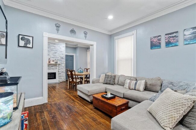 249-251 Orms St unit 1, Providence, RI 02908 - photo 3