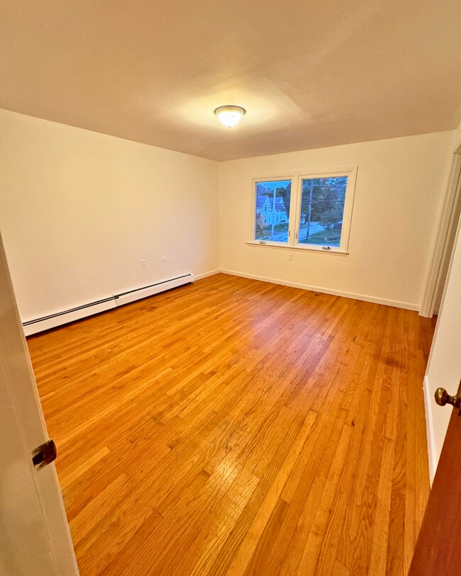 147 State St unit 12, Ellsworth, ME 04605 - photo 4