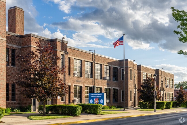 Berwyn's Lincoln Middle School has an overall Niche grade of C plus.
