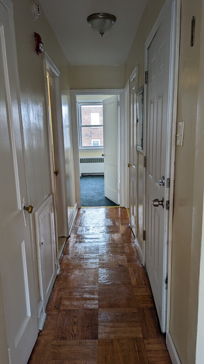 6550 N Gratz St unit A, Philadelphia, PA 19126 - photo 6