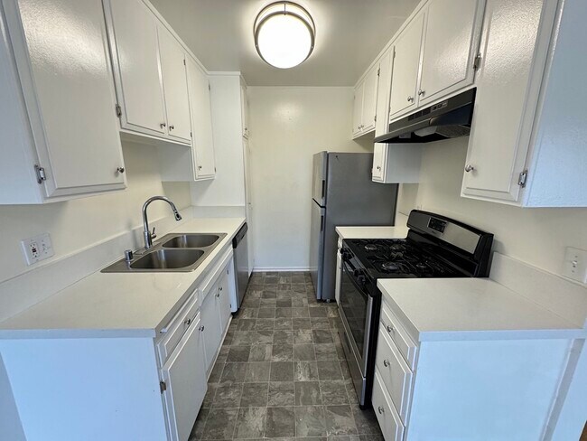 447 W Elk Ave unit 11, Glendale, CA 91204 - photo 5