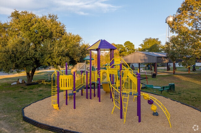 Local parks in Ida-Hosston provide space for kids to play and explore.