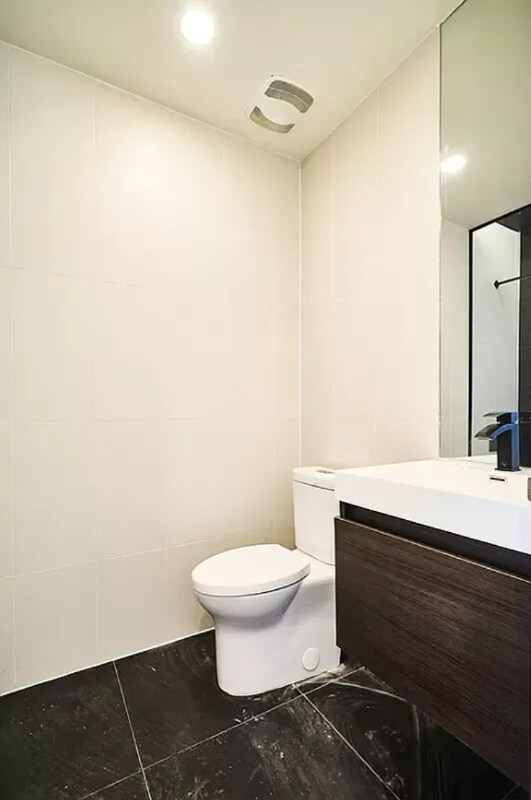 87 Montrose Ave unit 2L, Brooklyn, NY 11206 - photo 7