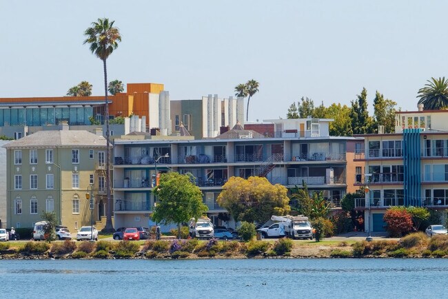 Lakeshore Gardens, Oakland, CA 94606 - photo 5