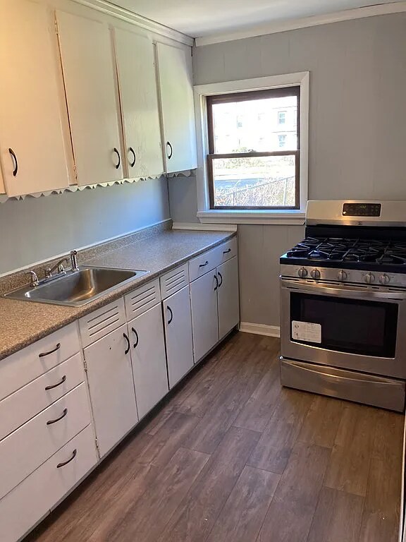 229 Brightman St, Fall River, MA 02720
