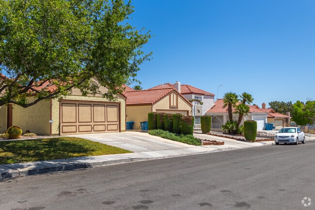 Many homes in Buffalo boast multi-car garages and multiple stories.