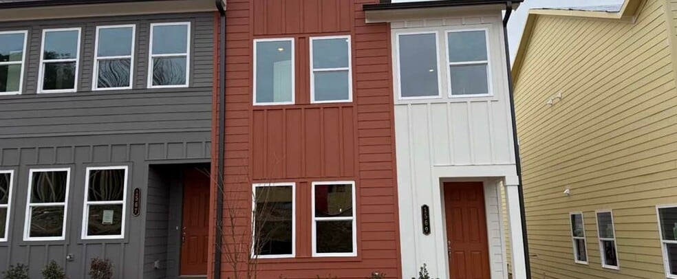 1569 Driggs Dr NW unit 185, Atlanta, GA 30318 - photo 1