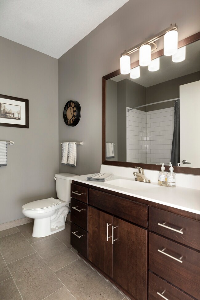 Laguna Apartments, Minneapolis, MN 55408 - photo 7