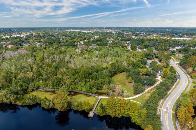 Kewannee Park serves as a trailhead to Kewannee Trail which runs along the side of the park.