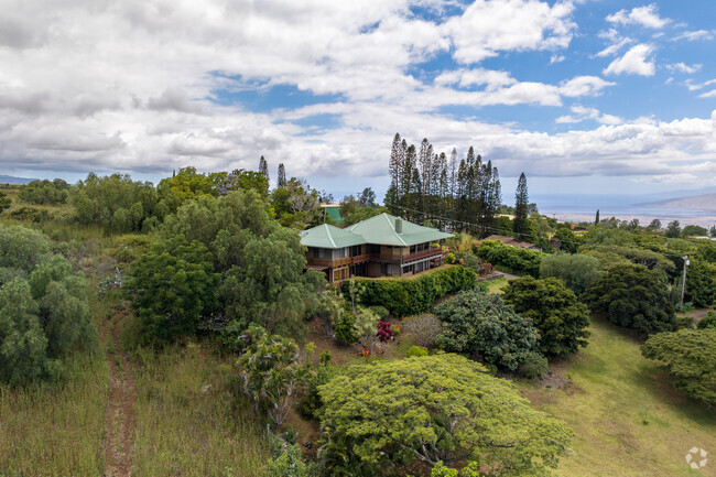 Whether you prefer a cozy cottage or a luxurious estate, Kula offers a range of housing options.