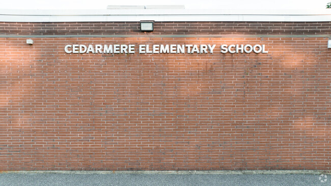 Cedarmere Elementary - 17 Nicodemus Rd, Reisterstown, MD 21136-3224