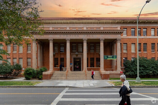 Rincon Heights students can easily walk to campus in mere minutes.