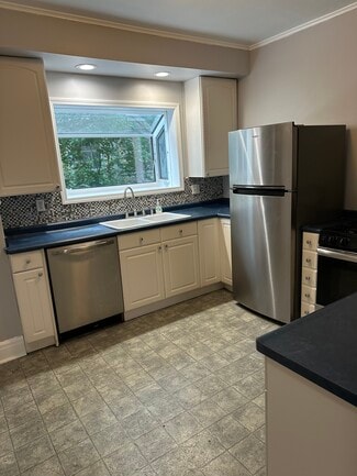 783 Potomac Ave Unit First floor, Buffalo, NY 14209