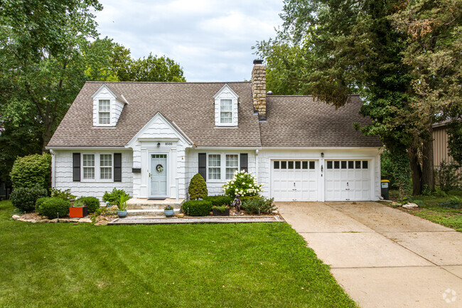 Cape Cod style homes have been spotted in the Downtown Overland Park area.