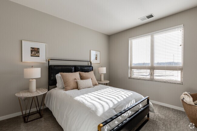 TRIO @ southbridge, Shakopee, MN 55379 - photo 4