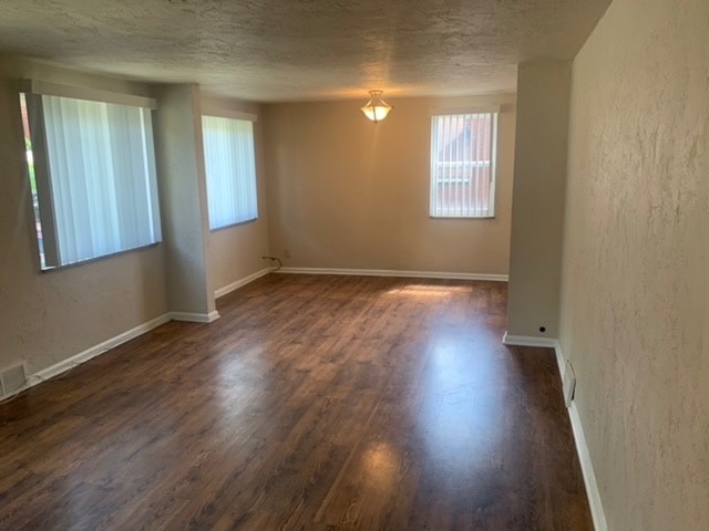 4385 Coleridge St unit upper unit, Pittsburgh, PA 15201 - photo 7