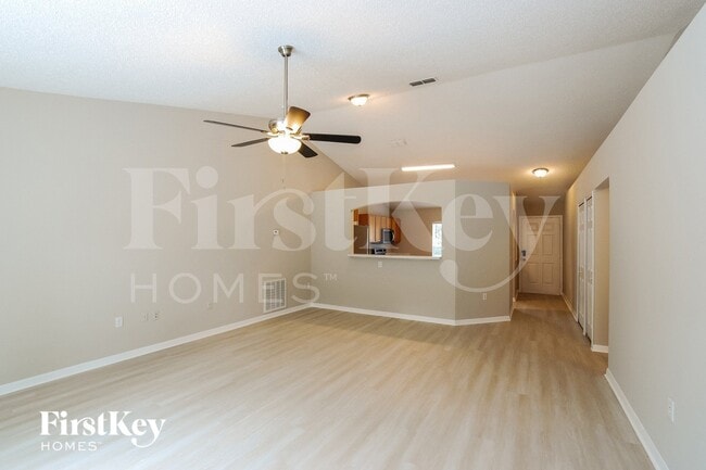 3 Zoffinger Place, Palm Coast, FL 32164 - photo 4