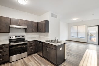 326 W State St, Hastings, MI 49058