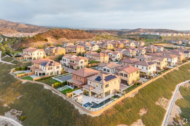 The tones of the Portola Springs community matches the surrounding landscape.