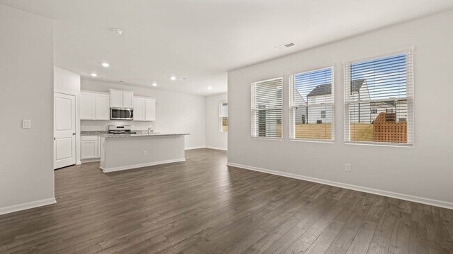 261 Lauritsen Way, Newnan, GA 30265 - photo 7