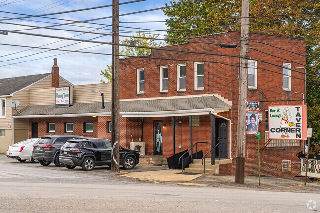 West Mayfield locals flock to The Corner Tavern for a cold beverage and a delicious meal.