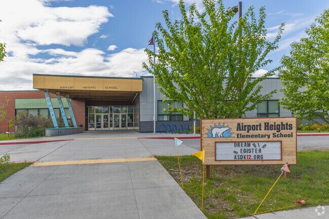 Airport Heights Elementary School