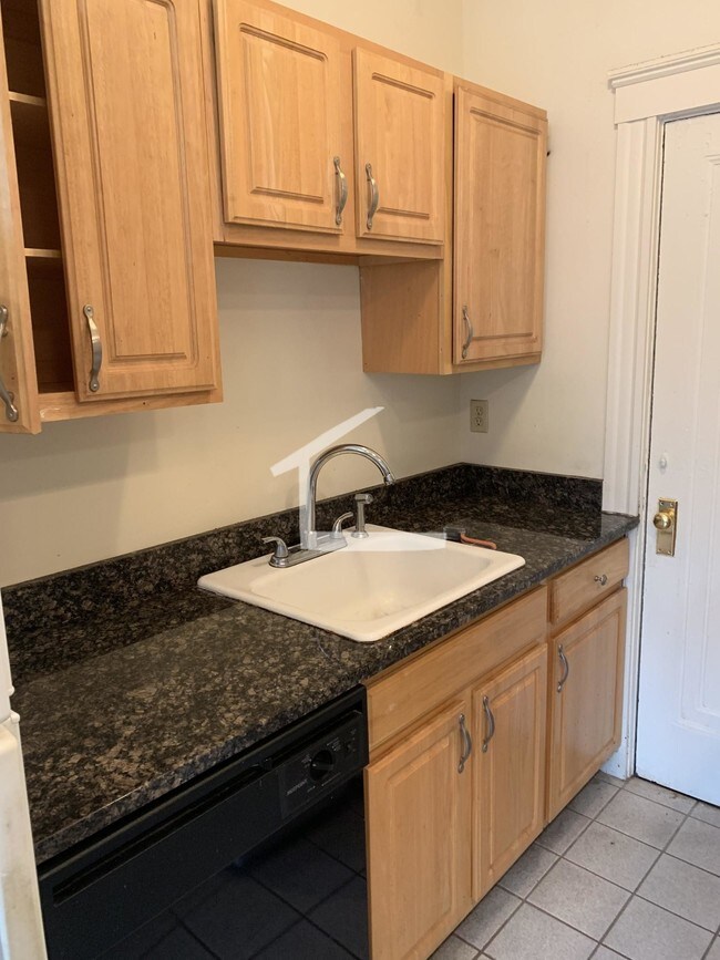 117 Park Dr unit 33, Boston, MA 02215 - photo 5