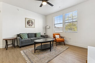 9450 W Cabela Dr Unit ID1054663P, Glendale, AZ 85305