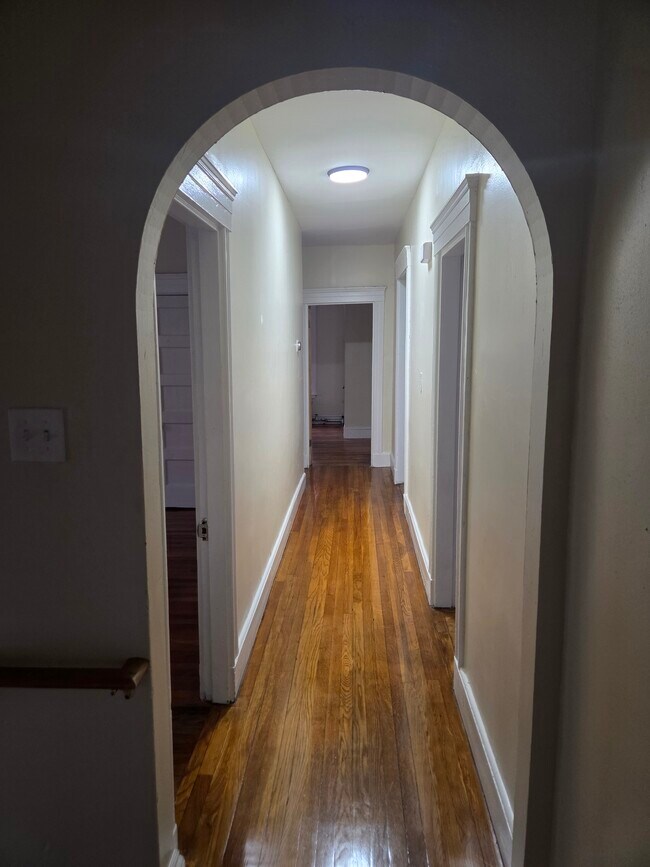 82 Brent St unit 2, Dorchester Center, MA 02124 - photo 2