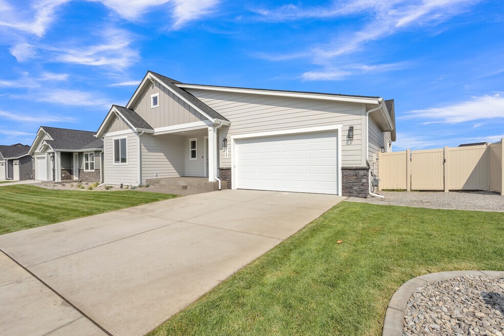 3277 N Darwin Fox St S unit 36630863, Post Falls, ID 83854 - photo 1