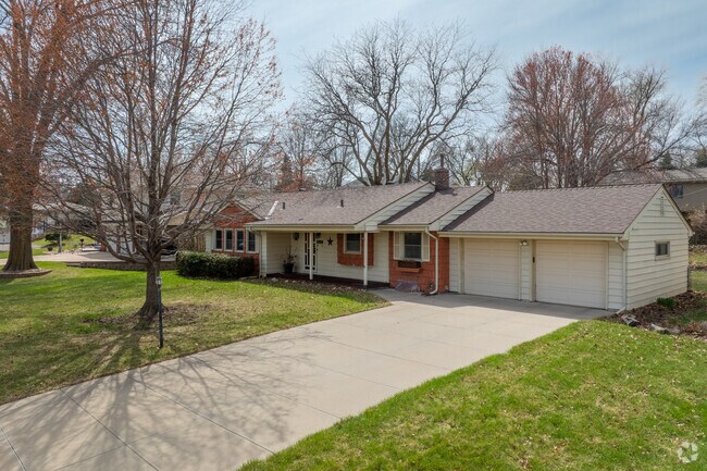 If you love ranch style homes, Disney does not disappoint.