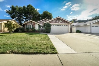 1728 W Phillips Dr, Pomona, CA 91766