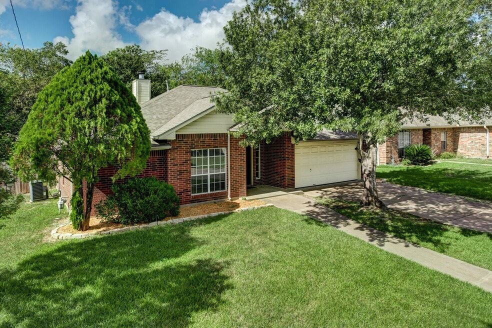 1714 Laura Ln, College Station, TX 77840 - photo 1