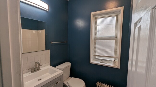 7416 N Rogers Ave unit 2S, Chicago, IL 60626 - photo 7