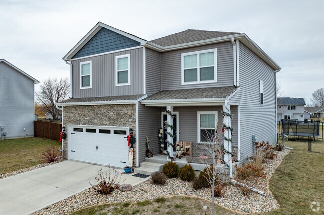Large modern homes add sophistication to the College Creek neighborhood.