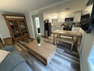 4 Auburn Ave Extension Unit ID1312435P, Hampton, NH 03842