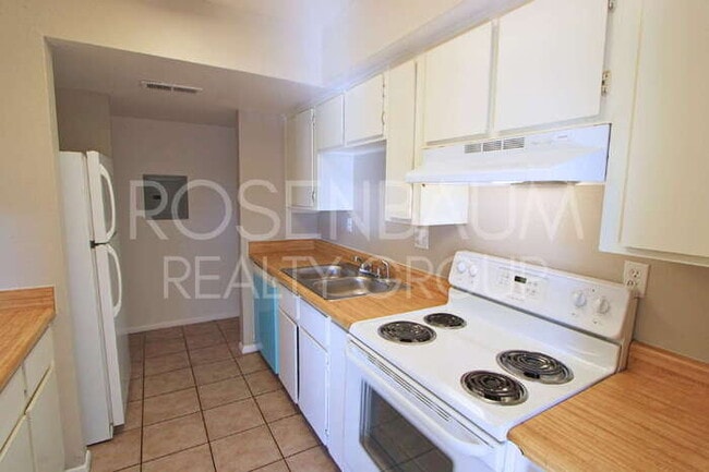 410 E 9th Ave unit 6, Mesa, AZ 85204 - photo 3