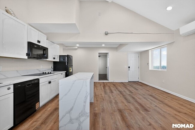 337 Apollo Dr, Vista, CA 92084 - photo 4