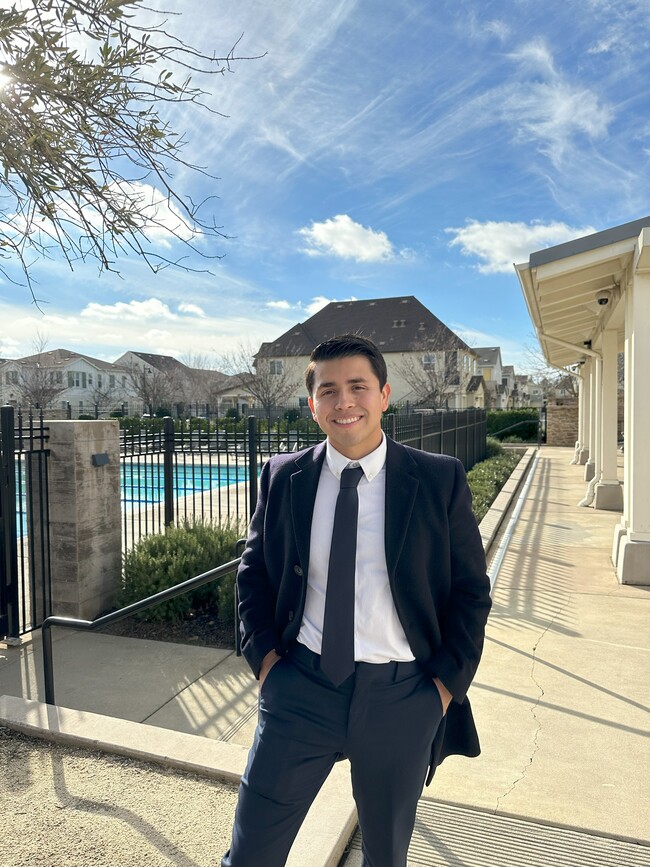 Agent Photo