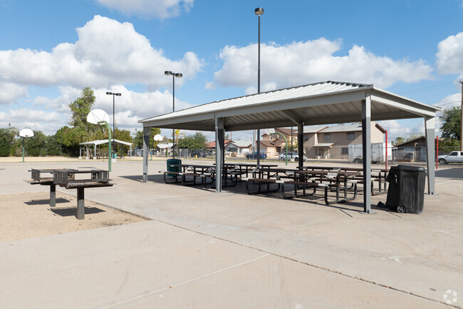 Step Up School in Mesa includes a picnic area.