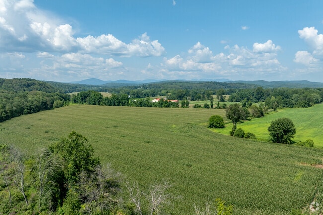 Stone Ridge Is a perfect mix of country living and wonderful views.