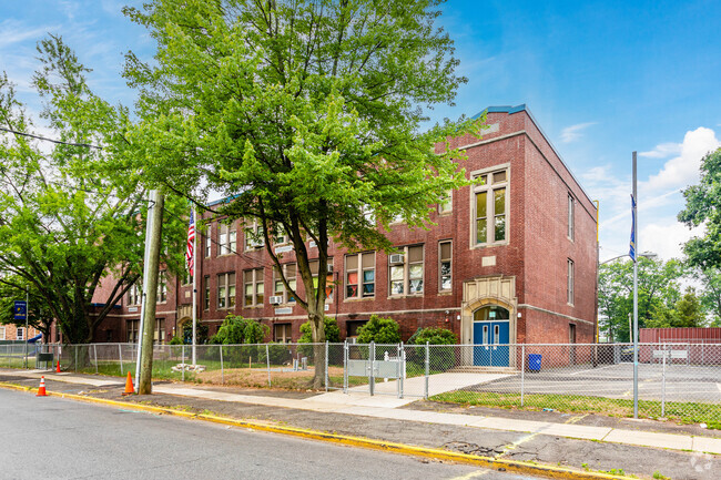 Dr Charles C Polk School